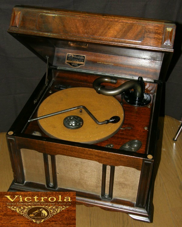 Victrola VV1-90 蓄音機　アンティーク　レコードプレイヤー